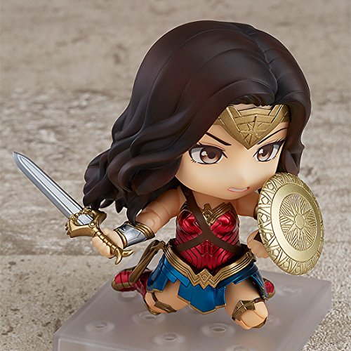 Wonder Woman Hero's Edition: ~3.9" x Nendoroid Mini Action Figure + 1 Anime Themed Trading Card Bundle